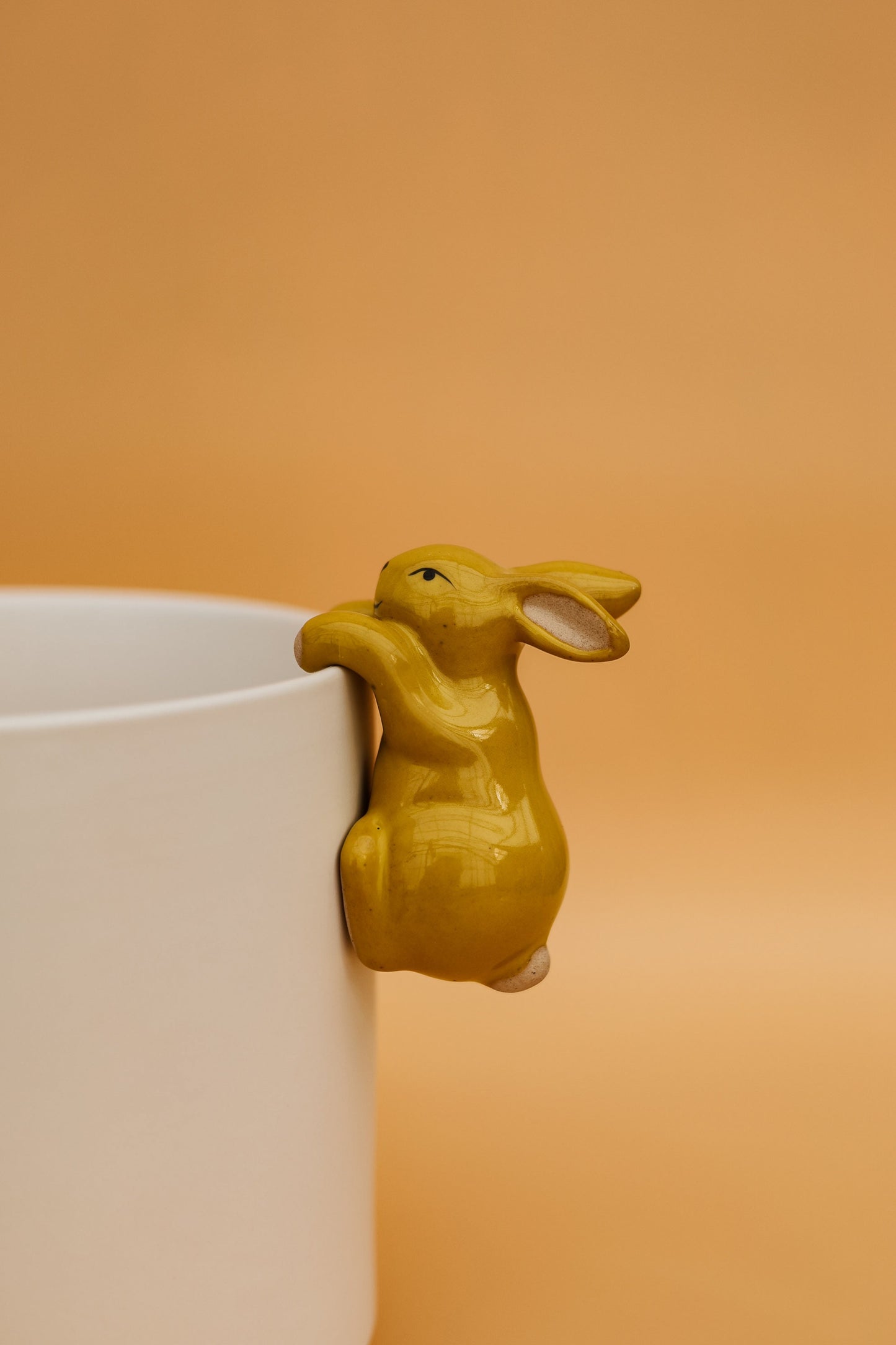 Bunny Rabbit Pot Hugger for Flower Pot • Gardening Gifts • Unique Outdoor Porch Decor • Gift for Wife • Indoor Planter • Hanging Animal